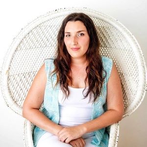 Meet your Posher, Bernadett